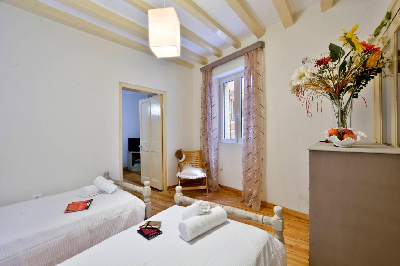 Lonziada Apartment, In The Heart Of The Old Town. Corfu  Exteriör bild